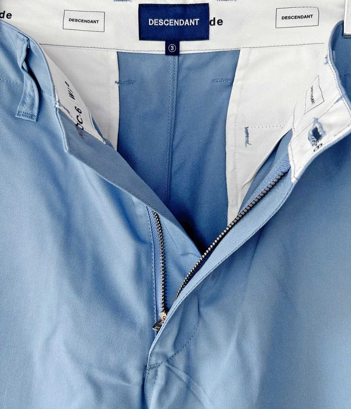 DESCENDANT/DC-6 TC TWILL TROUSERS (BLUE)