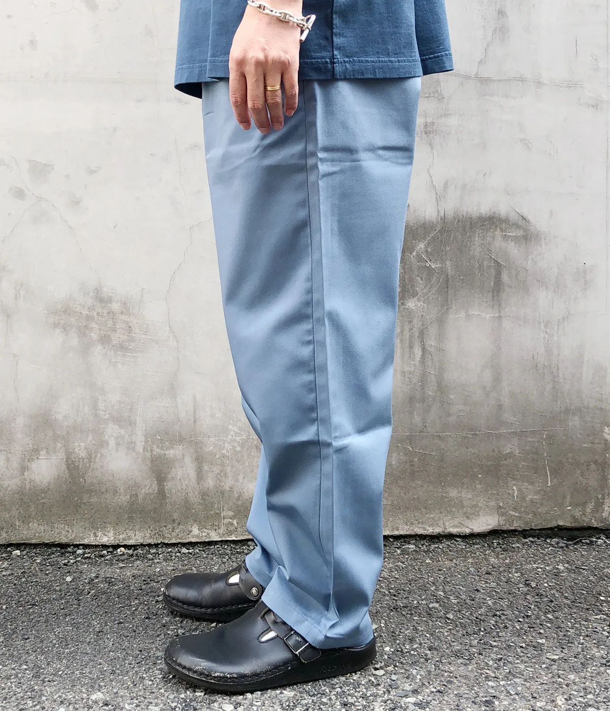 DESCENDANT/DC-6 TC TWILL TROUSERS (BLUE)
