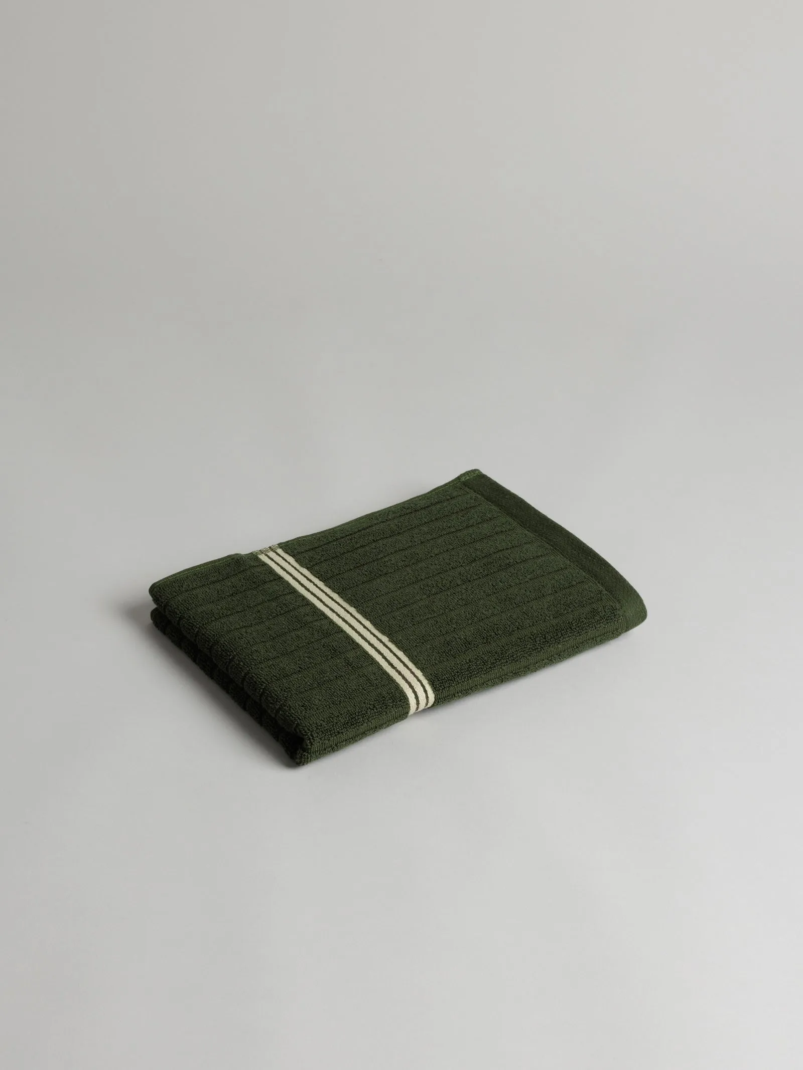 Emerald Hand Towel - Moss