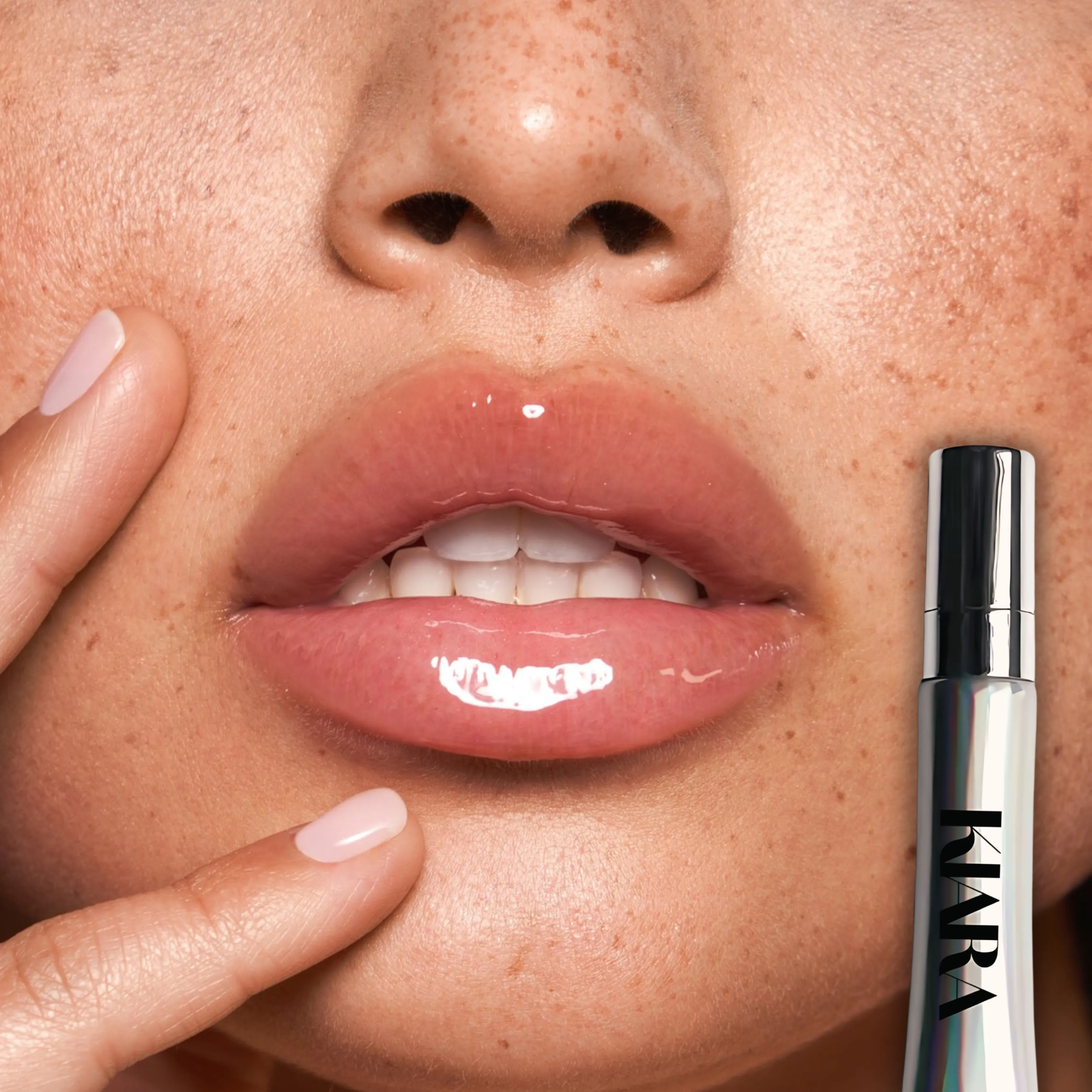 Plumm  Instant Lip Plumper | Volumising & Hydrating Formula for a Fuller Pout
