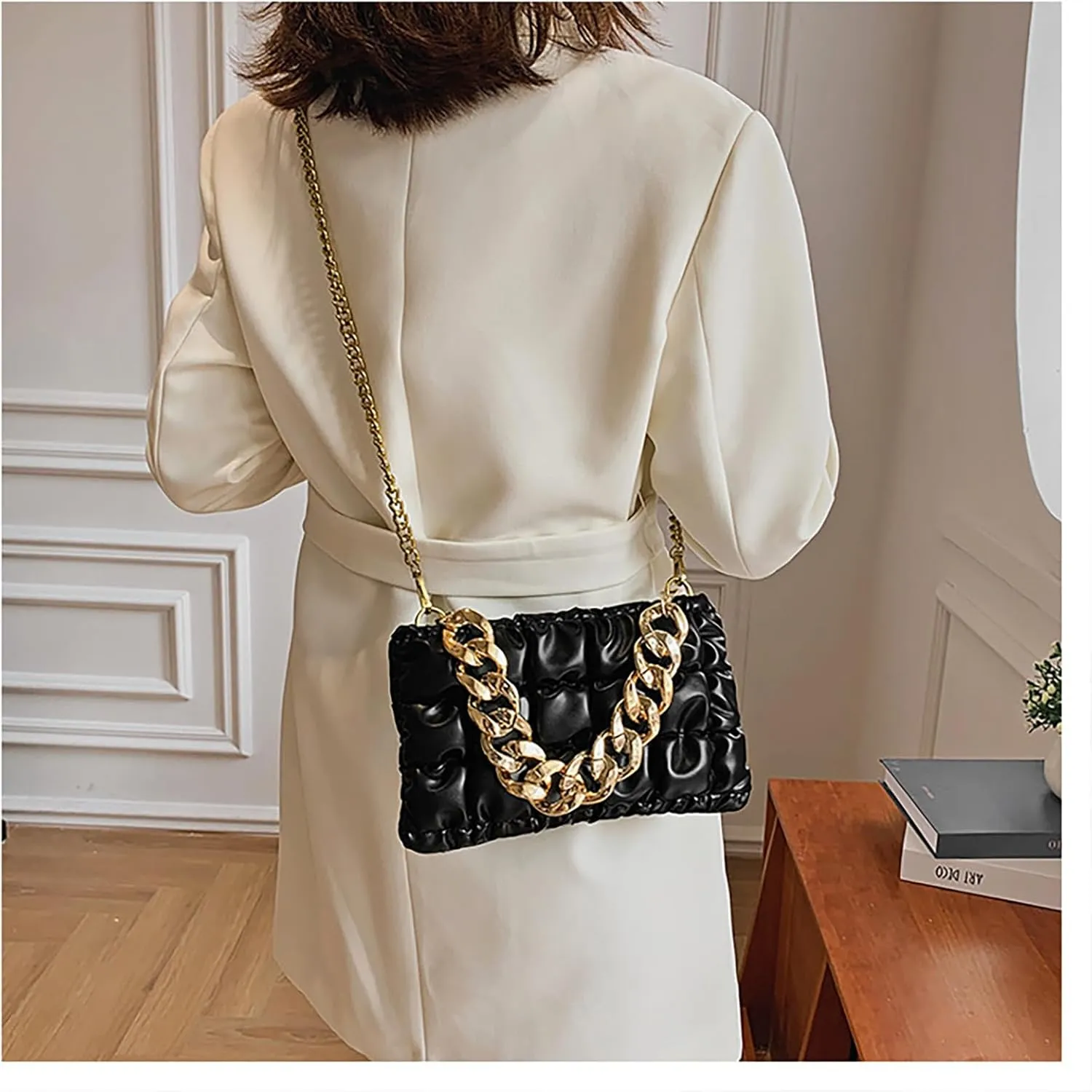 Women's Handheld PU Texture Shoulder Crossbody Bag with Chain Strap Stylish Clutch Purse Bubble Totes Hobo Messenger Bag